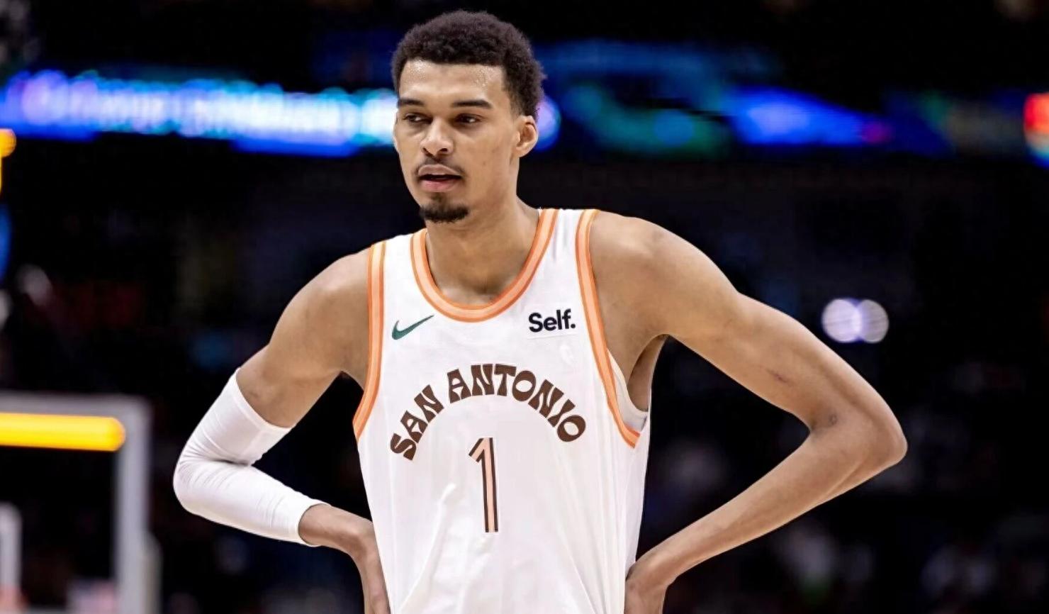 11.14籃球精選,勇士vs馬刺,黃蜂vs雄鹿,湖人vs鵜鶘,NBA