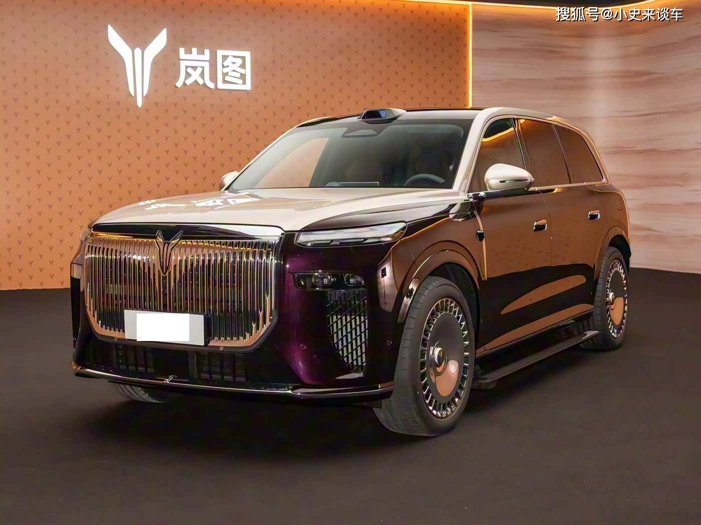 插混大型SUV成“攬勝”接班人!車長超5米2,配三腔氣懸+后輪轉向