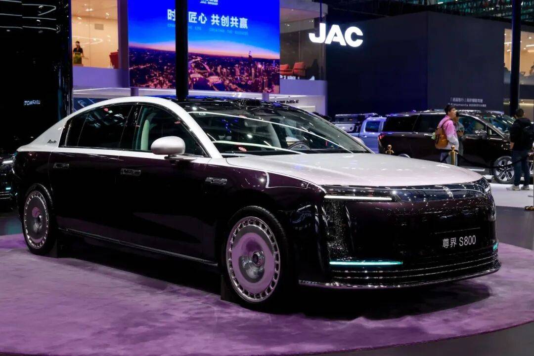 江汽集團(tuán)攜多款主力車型亮相2025廣州國際車展