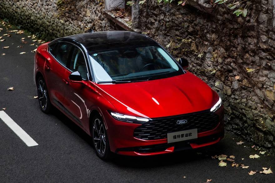 2026款福特蒙迪歐12月4日上市,外觀內飾優化,動力小幅升級引期待