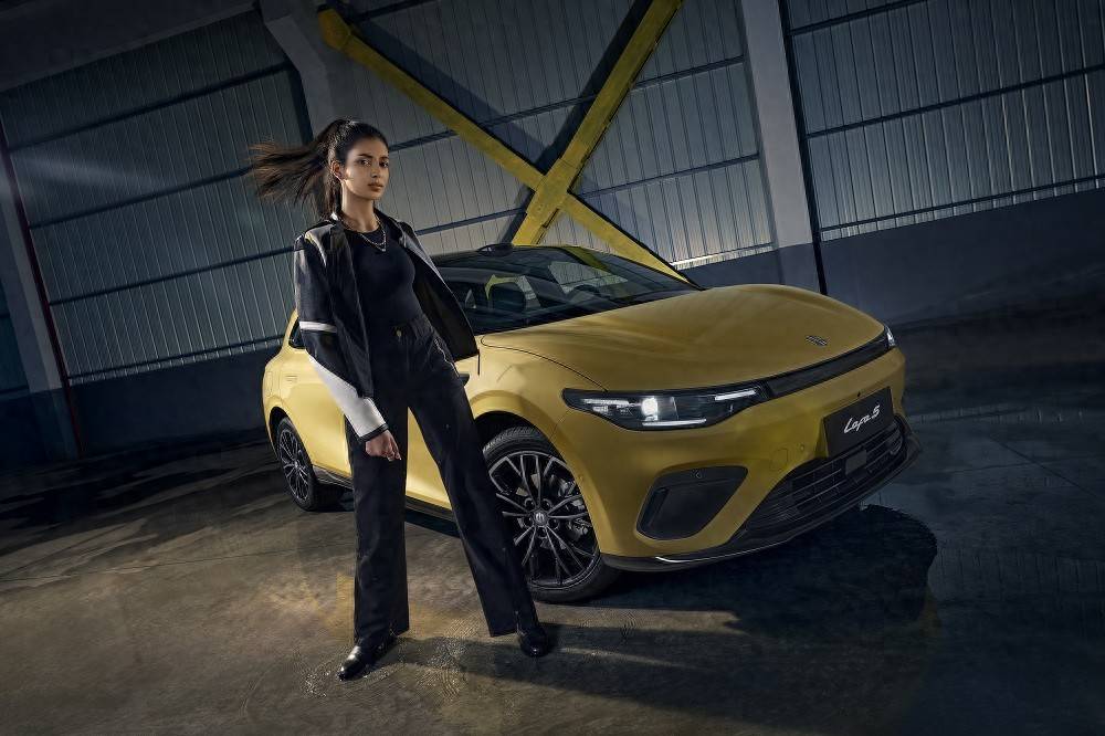 9.78萬(wàn)起的零跑Lafa5上市 搭載雙AI大模型與激光雷達(dá)