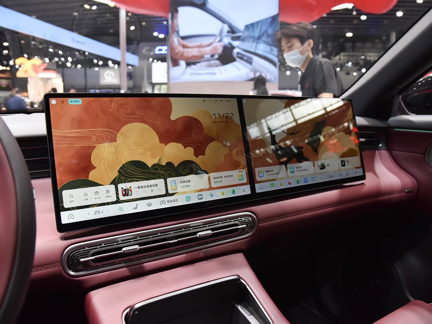 綜合續航1650km 紅旗HS6 PHEV將于12月12日上市